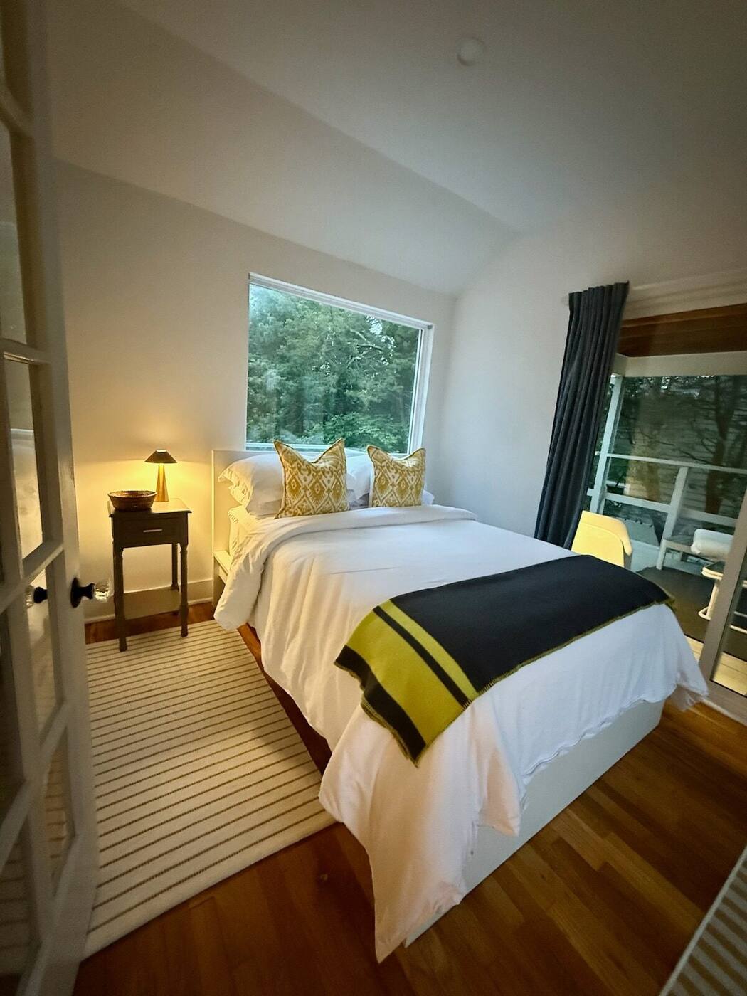 Ocean House guest bedroom — 5-bedroom oceanfront villa rental, Long Island NY
